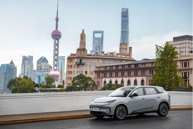 搞定！极狐T1成A0级全能首选不朽情缘日常代步+出游露营全(图5)